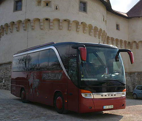 avtobusi-ozadje